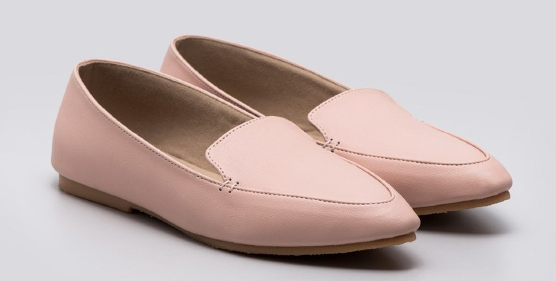 Berbagai Flat Shoes Berkualitas Tinggi dengan Rekomendasi Merek Terbaik