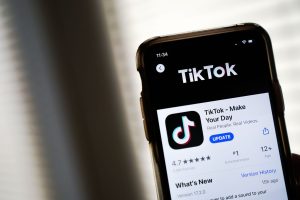 Rahasia Konten Viral: Peran Jasa Komen TikTok dalam Algoritma